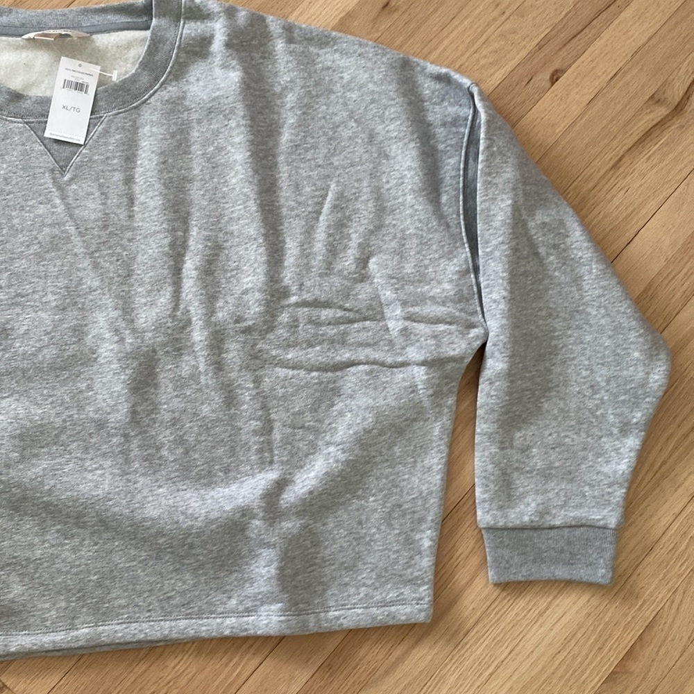 Banana Republic Oversize Crop Sweatshirt - Picture 8 of 11